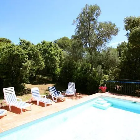 Sleeps 6 Pool Villa