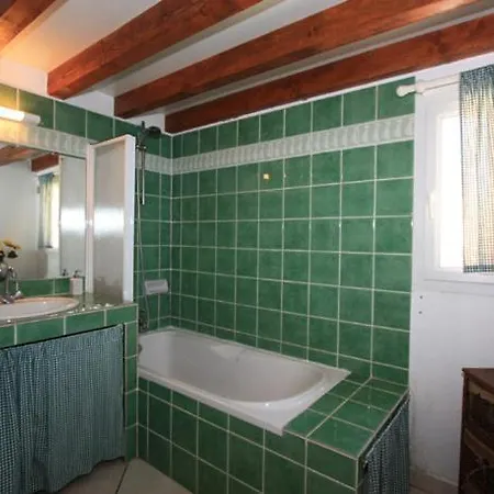 Sleeps 6 Pool Villa Fréjus